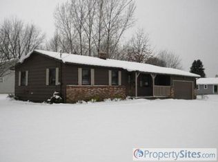 2120 Cayuga St NW, Grand Rapids, MI 49504