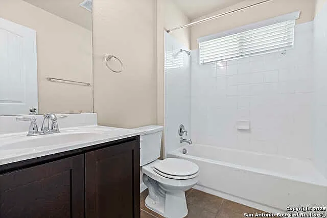 117 Linden Ln — Photo 8