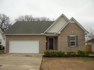 1407 R T Johnson Dr, Murfreesboro, TN 37129