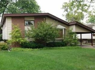314 Voltz Rd, Northbrook, IL 60062