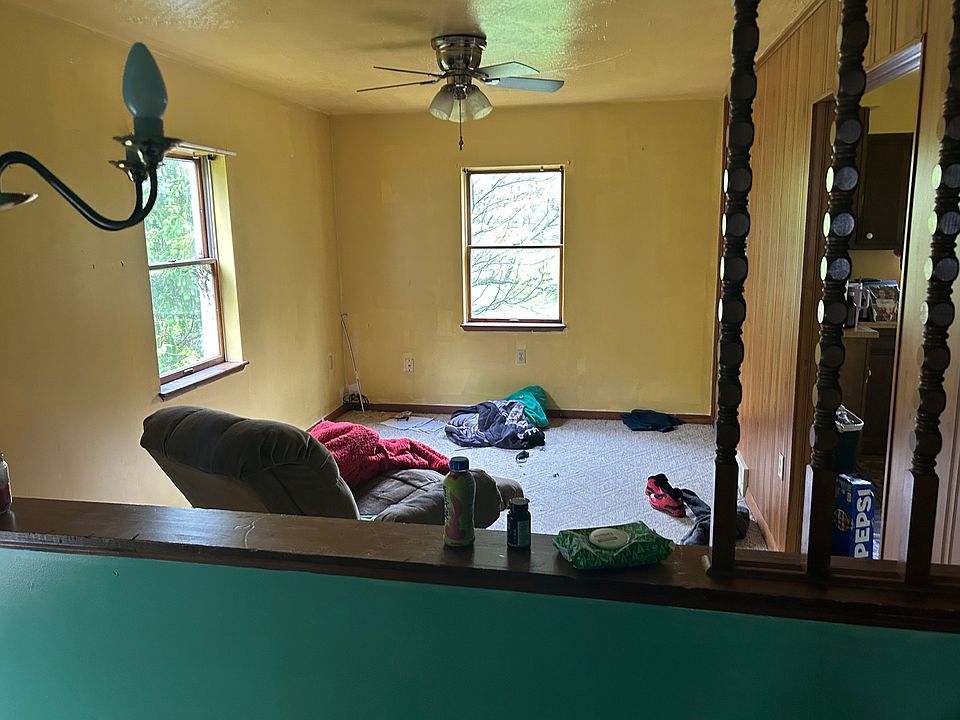 2nd image of 570 Herman Rd #3