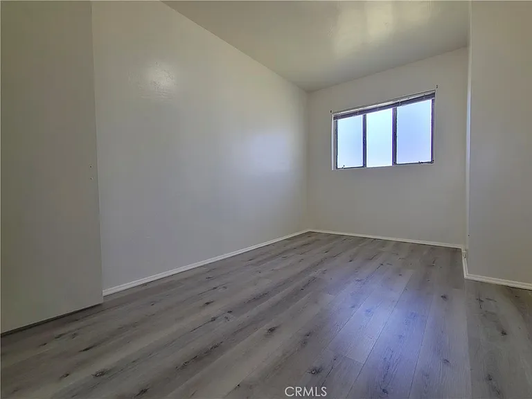 10926 Evans St — Photo 11