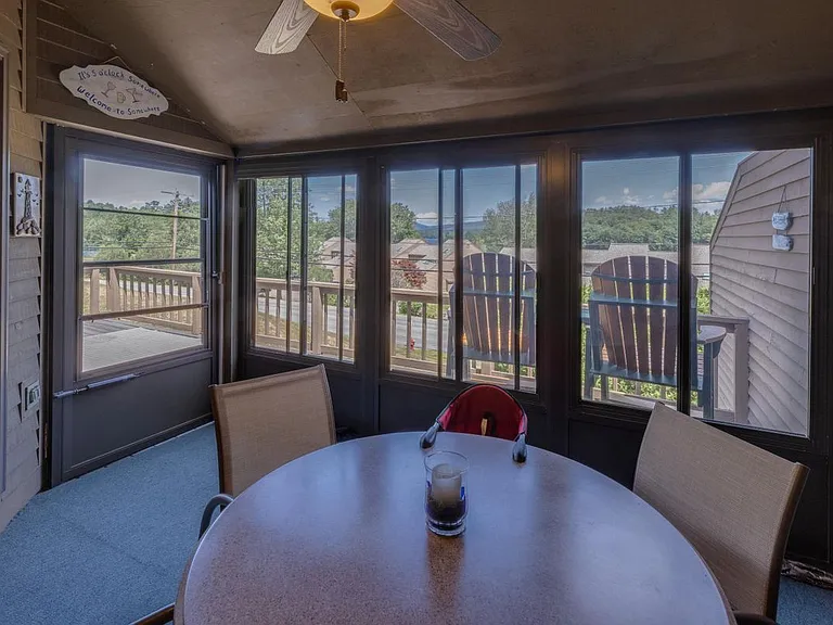 21 Woodbury Dr #27 — Photo 13