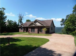1931 Laurel Lake Dr S, Monteagle, TN 37356