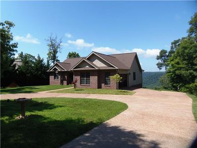 1931 Laurel Lake Dr S, Monteagle, TN, 37356