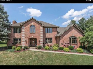 972 Valley Way Rd, Greenwood, IN 46142