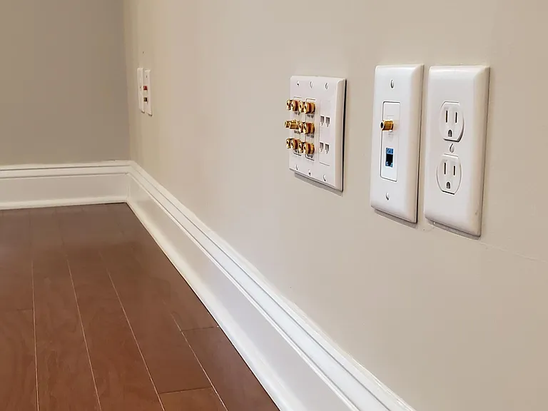 1107 Bennington Dr — Photo 16