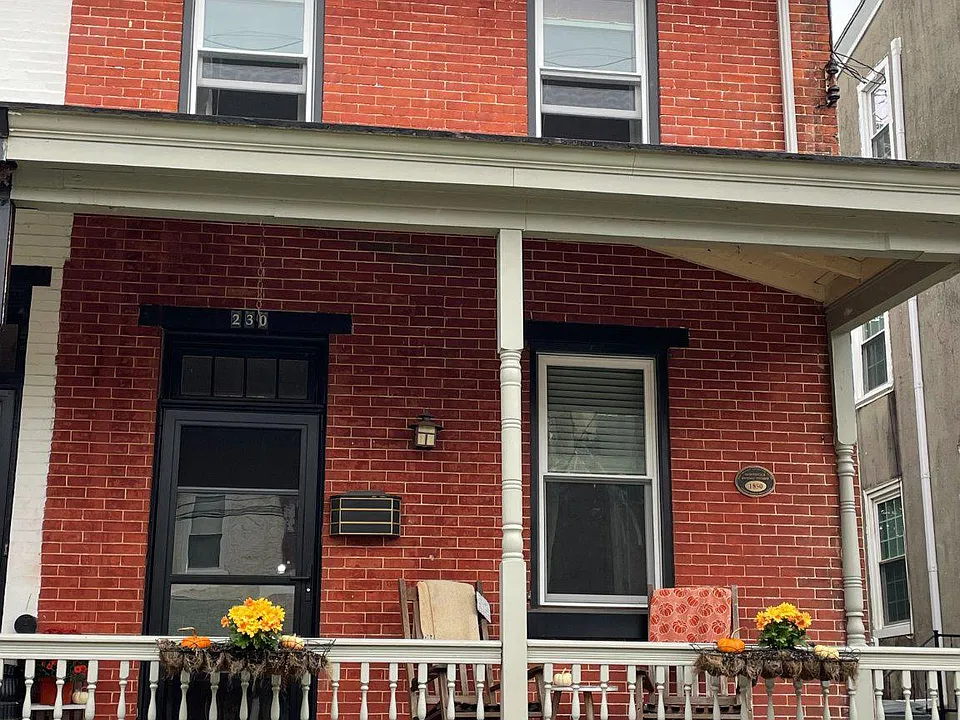 230 Morgan St