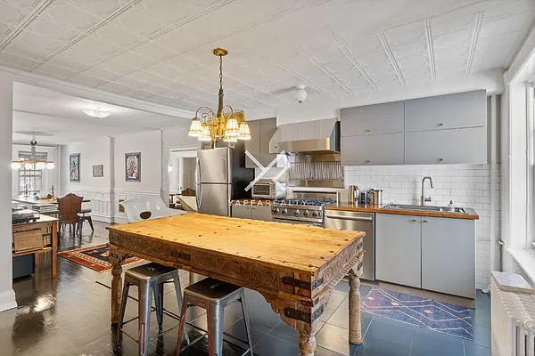 Rented by Yaffa Realty LLC | media 25