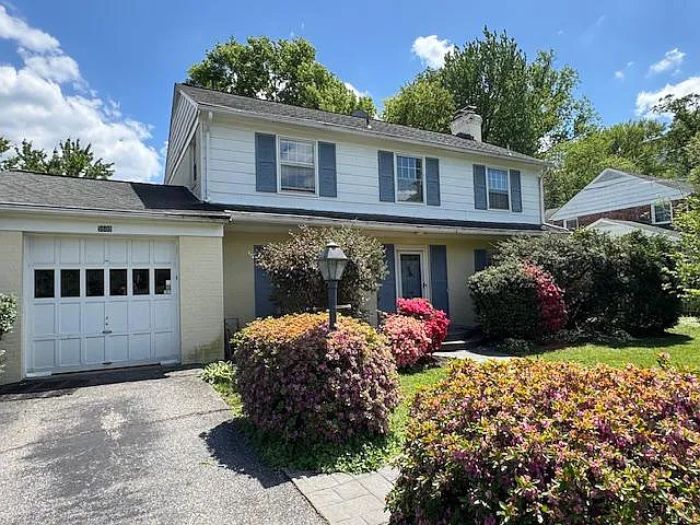 5600 Beam Ct — Photo 3