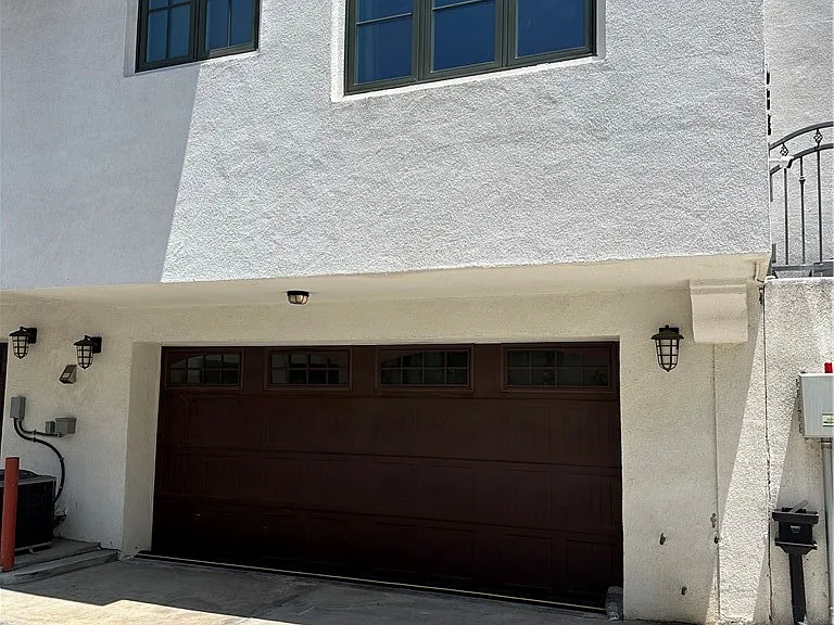 683 N 1st Ave #A — Photo 15