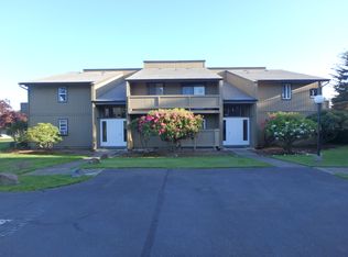 6112 N 15th St APT F103, Tacoma, WA 98406