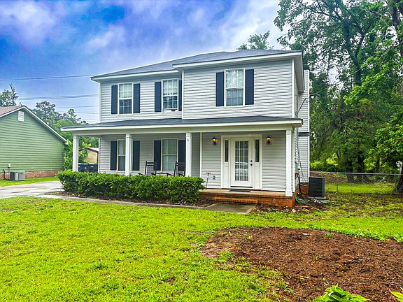 3rd image of 2628 National Woods Drive