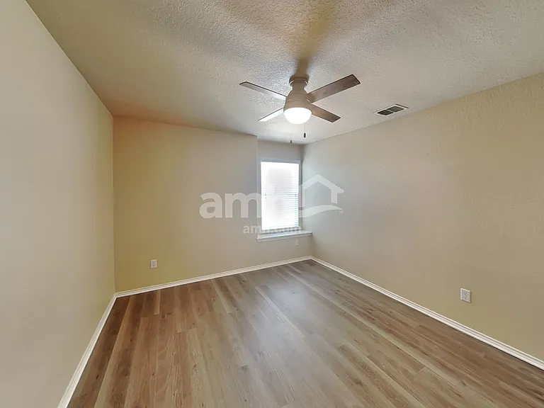 2967 Nicholas Cv — Photo 12