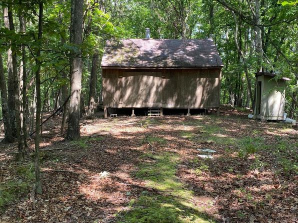 Hunting Cabin Moorefield Real Estate 4 Homes For Sale Zillow