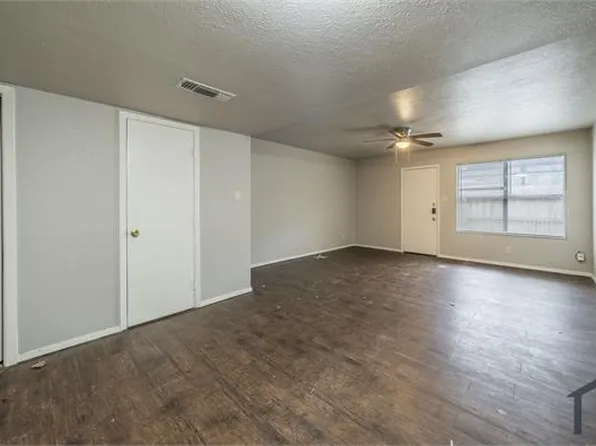 3109 Las Vegas Trl APT A, Fort Worth, TX 76116