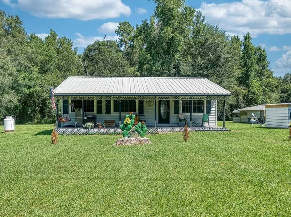 1879 County Road 784, Buna, TX 77612