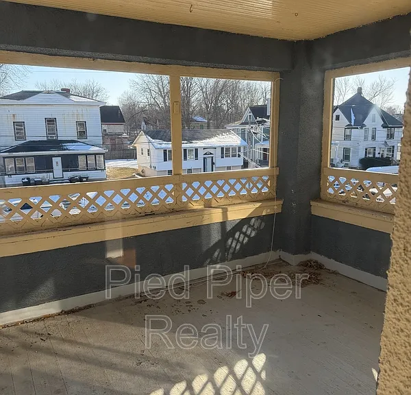 406 E Prospect Ter — Photo 9