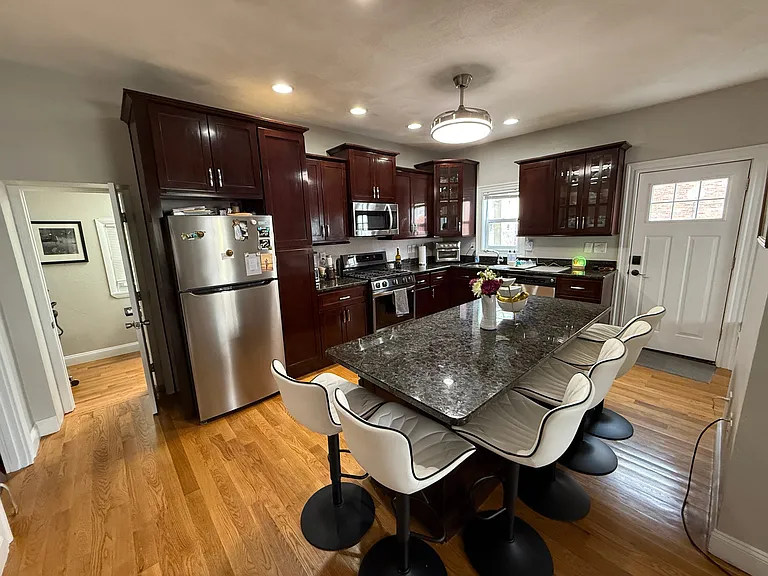273 Dorchester St #1 — Photo 2