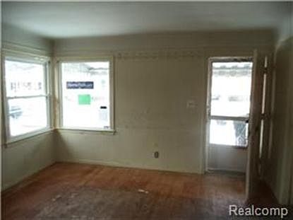 2nd image of 1057 Detroit Ave