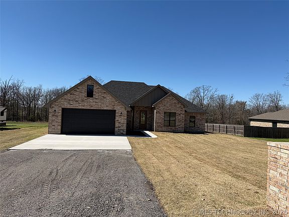 3rd image of 16399 N 573rd Rd