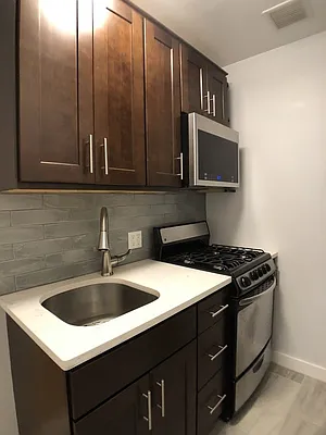 Rented by Corcoran | media 9