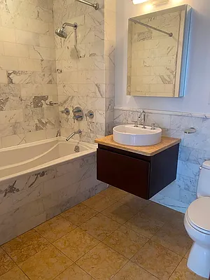 Rented by Level Group | media 4