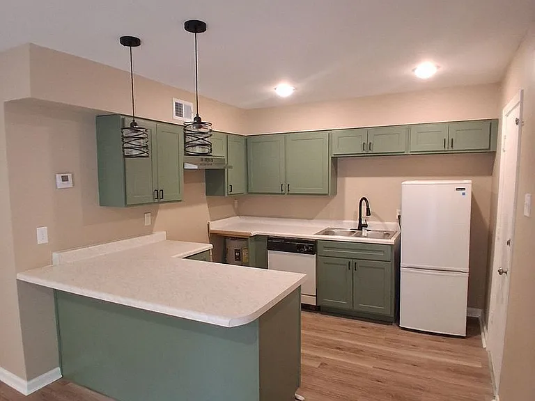 1307 Vinton Ave — Photo 9