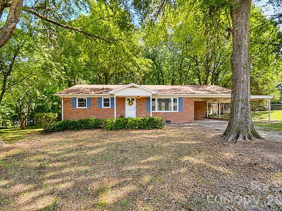 2nd image of 2281 Munsen Rd