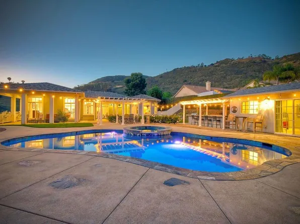 2507 Walinca Way, Vista, CA 92084