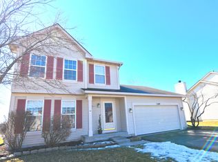 1247 E Essex Ct, Round Lake Beach, IL