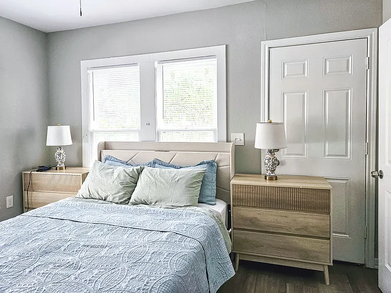 1241 Lowe St #1241 — Photo 3