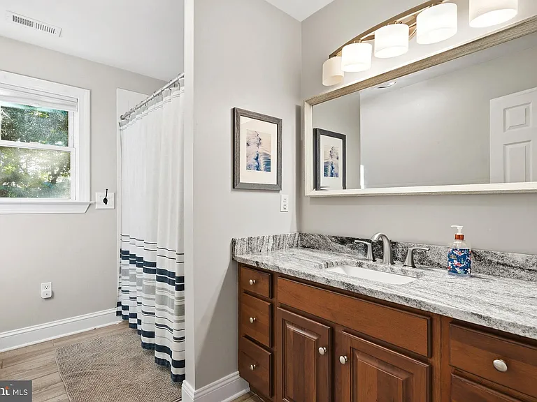 11203 Dancer Ct — Photo 42