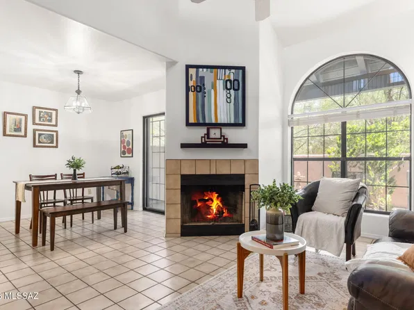 7755 E Via Ventana Norte, Tucson, AZ 85750