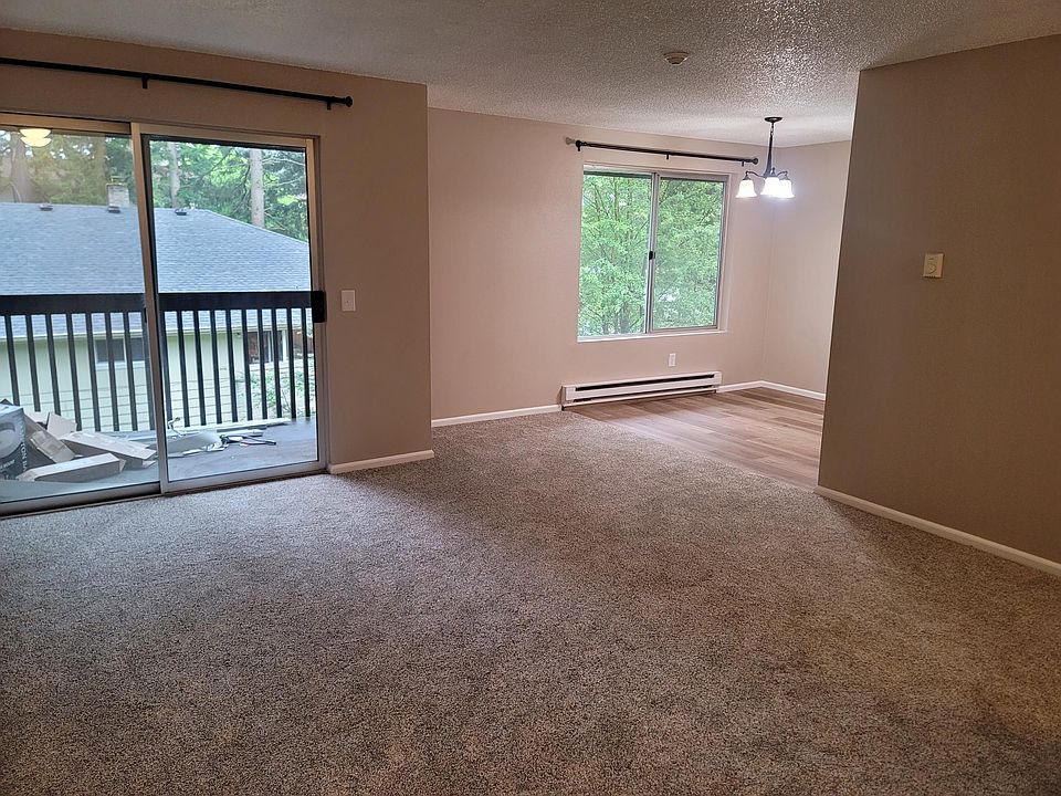 Living Room from entry