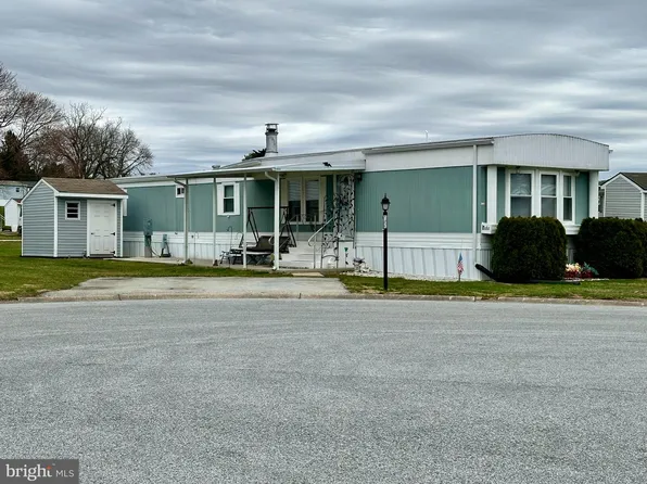 160 Aster Dr, New Providence, PA 17560