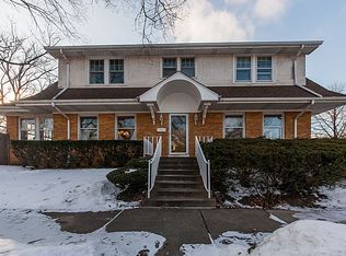1200 Harvard Ter, Evanston, IL 60202