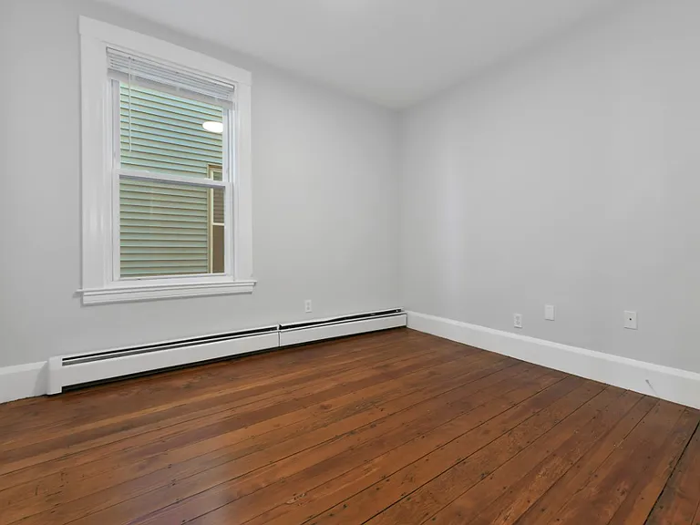 34-36 Boston St #1 — Photo 17