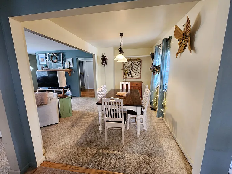 7050 Caroline Ave — Photo 16
