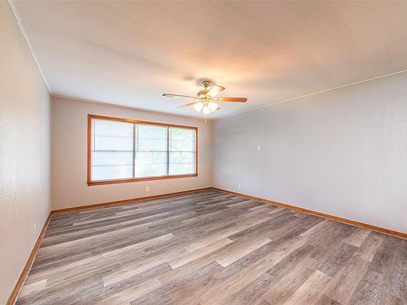 5th image of 2207 Wright Blvd