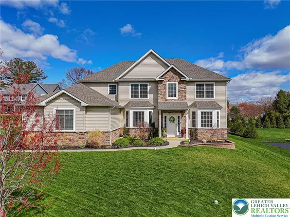 5117 E Texas Rd, Allentown, PA 18106