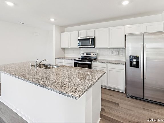 5th image of 3012 Grace Marie Way