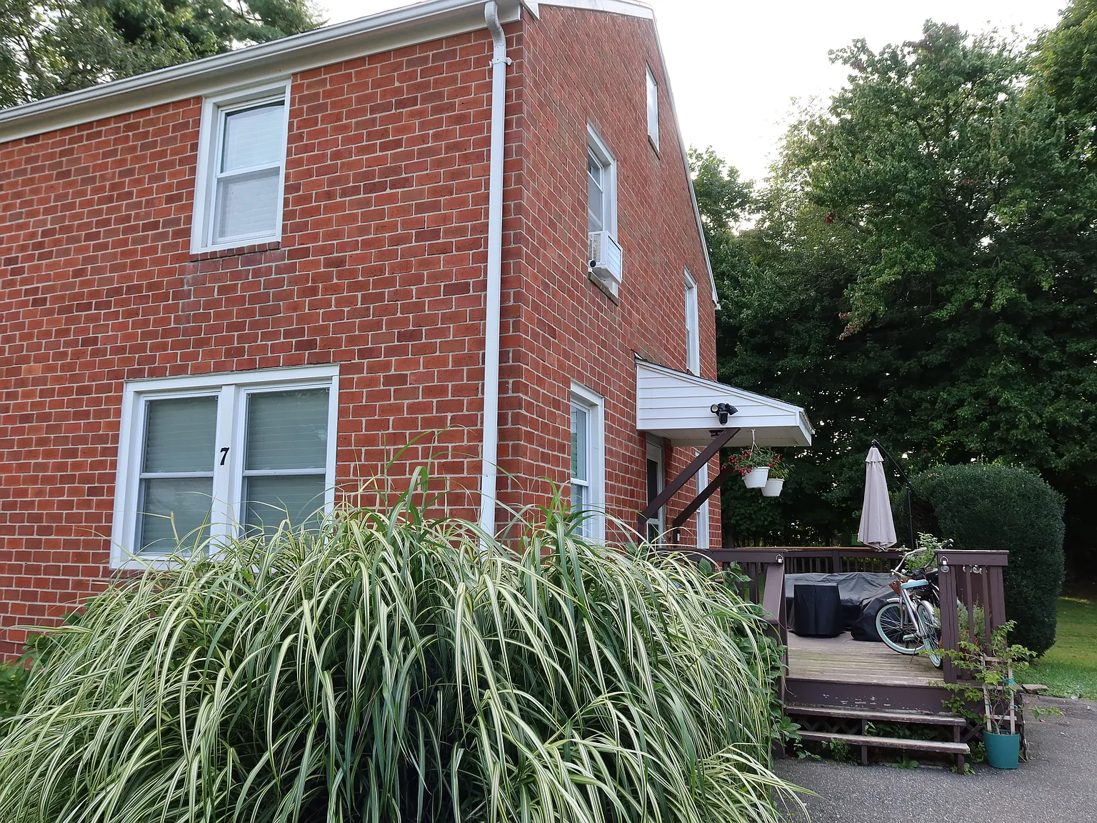 2 bed, 850 sqft, $2,650 — Photo 2