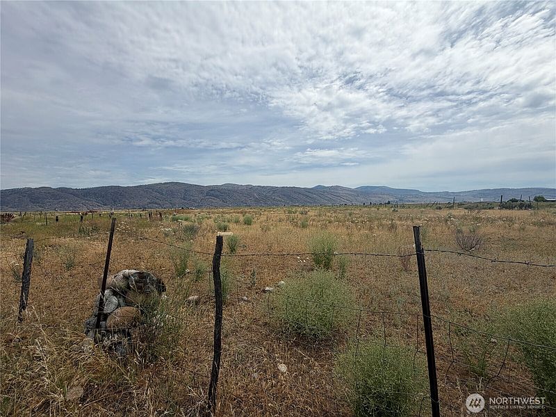 2nd image of 152 Green Acres Road