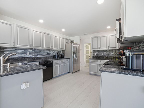 3rd image of 11374 Boca Woods Lane