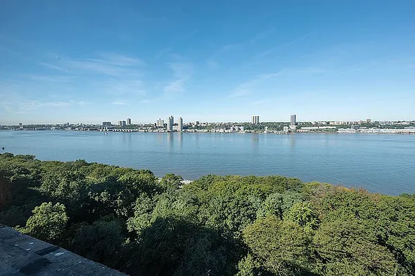 Rented by Rita S Citrin, LREB | media 42