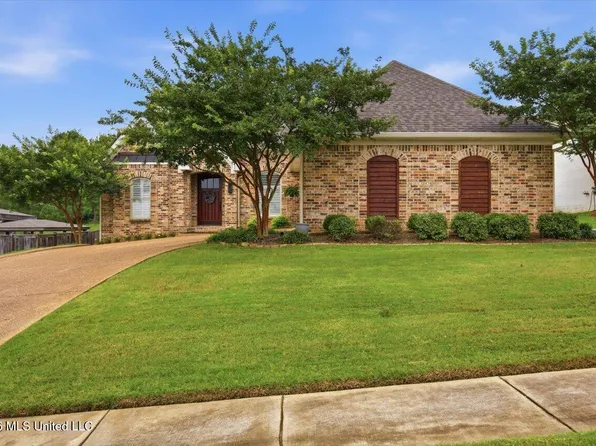 218 Hidden Hills Pkwy, Brandon, MS 39047
