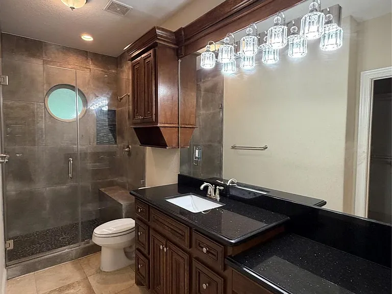 1710 Castlerock Dr — Photo 30