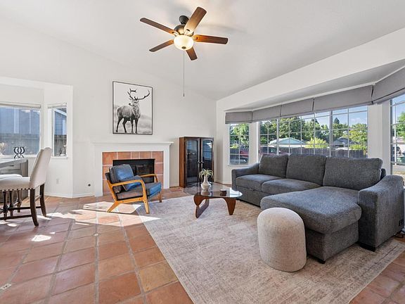 5th image of 7121 Hastings Place