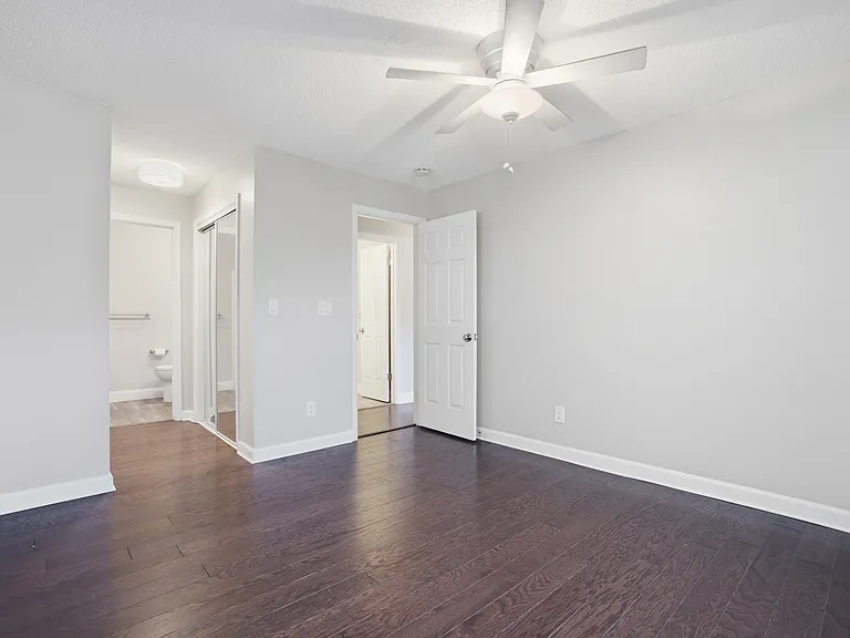 414 Delaware Ave #219 — Photo 7